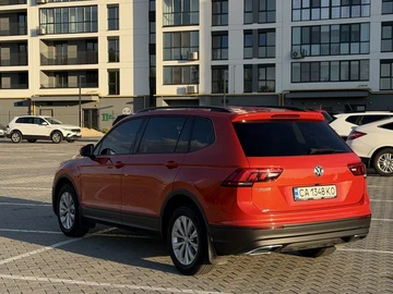 Авто Volkswagen Tiguan 2019 № 8863113
