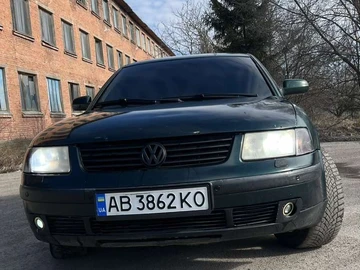 Авто Volkswagen Passat Sedan 2000 № 8863117