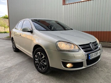 Авто Volkswagen Jetta 2010 № 8863262