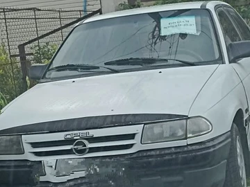Авто Opel Astra 1992 № 8863347