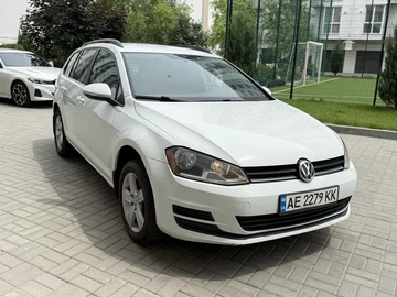 Авто Volkswagen Golf 2016 № 8863360