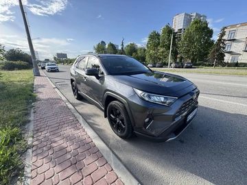 Авто Toyota Rav 4 2020 № 8863367