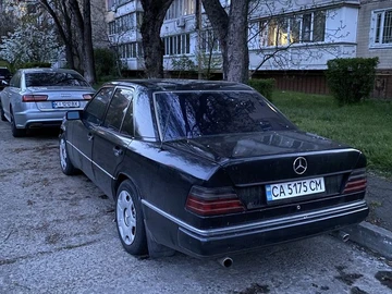Авто Mercedes E Серия 1992 № 8863496
