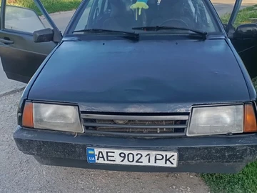 Авто ВАЗ 2109 1993 № 8863531