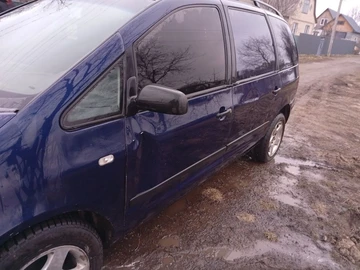 Авто Volkswagen Sharan 2000 № 8863542