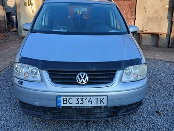 Авто Volkswagen Touran 2006 № 8863866