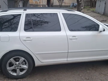 Авто Skoda Octavia 2010 № 8863926