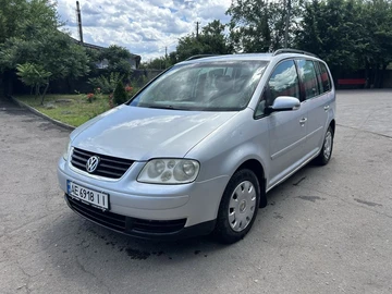 Авто Volkswagen Touran 2004 № 8863955