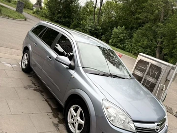 Авто Opel Astra 2005 № 8864076