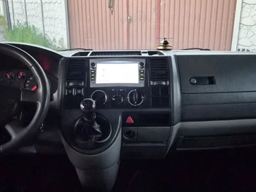 Авто Volkswagen Transporter 2008 № 8864117
