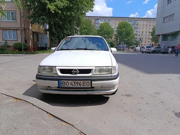 Авто Opel Vectra 1992 № 8864145