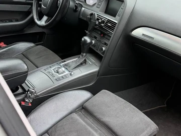 Авто Audi A6 2005 № 8864148