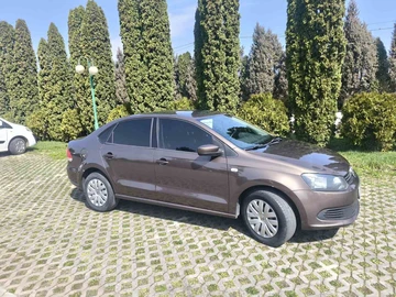 Авто Volkswagen Polo 2015 № 8864149