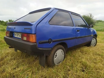 Авто ЗАЗ Таврия 1998 № 8864213