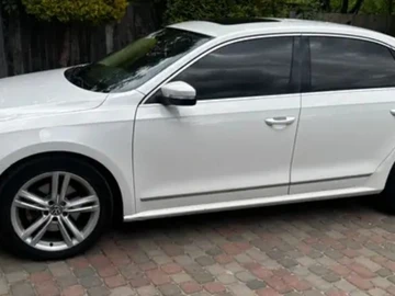 Авто Volkswagen Passat Sedan 2013 № 8864227