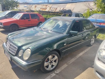 Авто Mercedes 500 1997 № 8864390