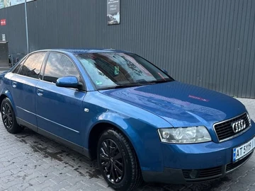 Авто Audi A4 2001 № 8864438