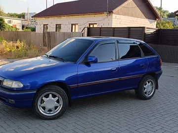 Авто Opel Astra 1992 № 8864442