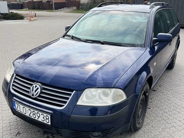 Авто Volkswagen Passat Variant 2004 № 8864501