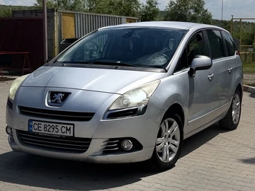 Авто Peugeot 5008 2010 № 8864520