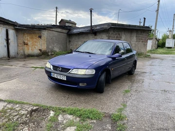 Авто Opel Vectra 1996 № 8864641