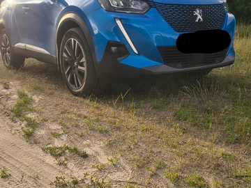 Авто Peugeot 2008 2020 № 8864674