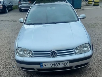 Авто Volkswagen Golf 2004 № 8864693