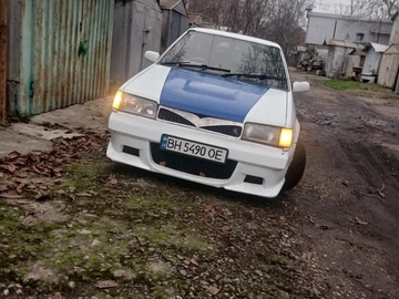 Авто Mazda Familia 1986 № 8864699