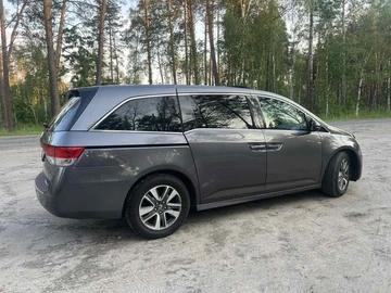 Авто Honda Odyssey 2014 № 8864773