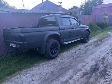 Авто Mitsubishi L 200 2005 № 8865222