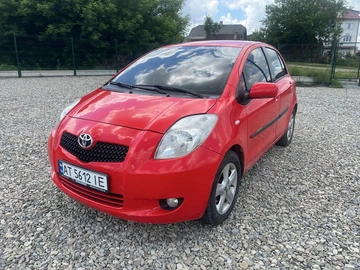 Авто Toyota Yaris 2007 № 8865244