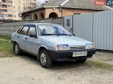 Авто ВАЗ 21099 2004 № 8865247