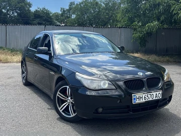 Авто BMW 5 Серия 2004 № 8865396