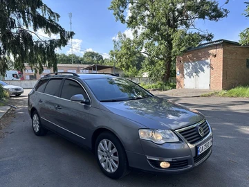 Авто Volkswagen Passat Variant 2006 № 8865433