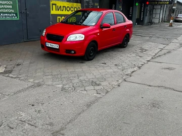 Авто Chevrolet Aveo 2008 № 8865475