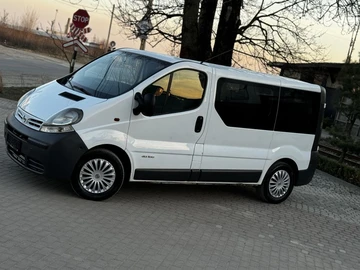 Авто Renault Trafic 2006 № 8865484