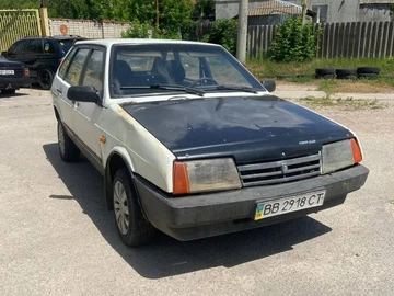 Авто ВАЗ 2109 1990 № 8865536