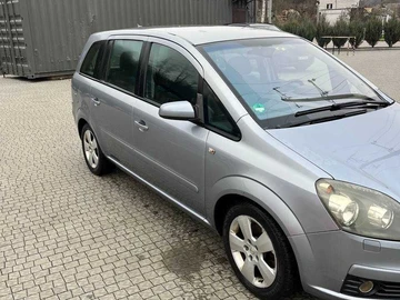 Авто Opel Zafira 2005 № 8865827