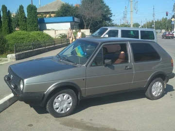Авто Volkswagen Golf 1986 № 8865831