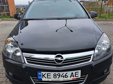 Авто Opel Astra 2012 № 8866094