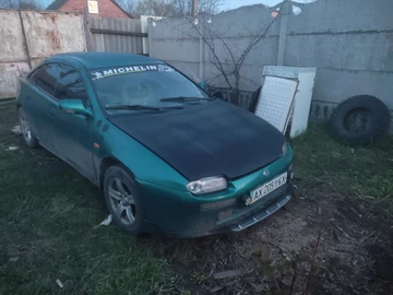 Авто Mazda 323 1995 № 8866208