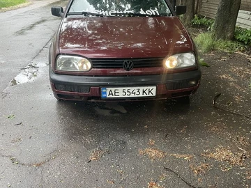 Авто Volkswagen Golf 1993 № 8866210