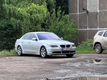 Авто BMW 5 Серия 2003 № 8866251