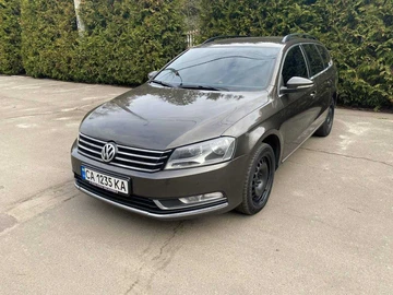 Авто Volkswagen Passat Hatchback 2013 № 8866461