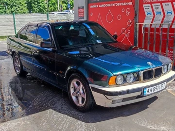 Авто BMW 5 Серия 1993 № 8866465