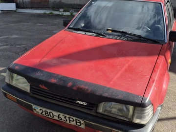 Авто Mazda 323 1988 № 8866594