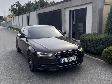 Авто Audi A4 2013 № 8866672