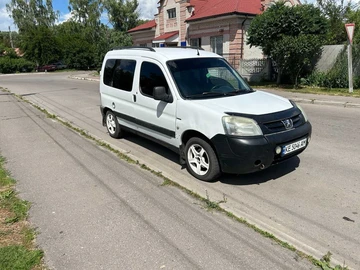Авто Peugeot Partner 2006 № 8866765