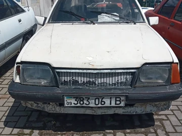 Авто Opel Ascona 1987 № 8866934