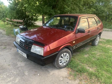 Авто ВАЗ 2109 1992 № 8867002